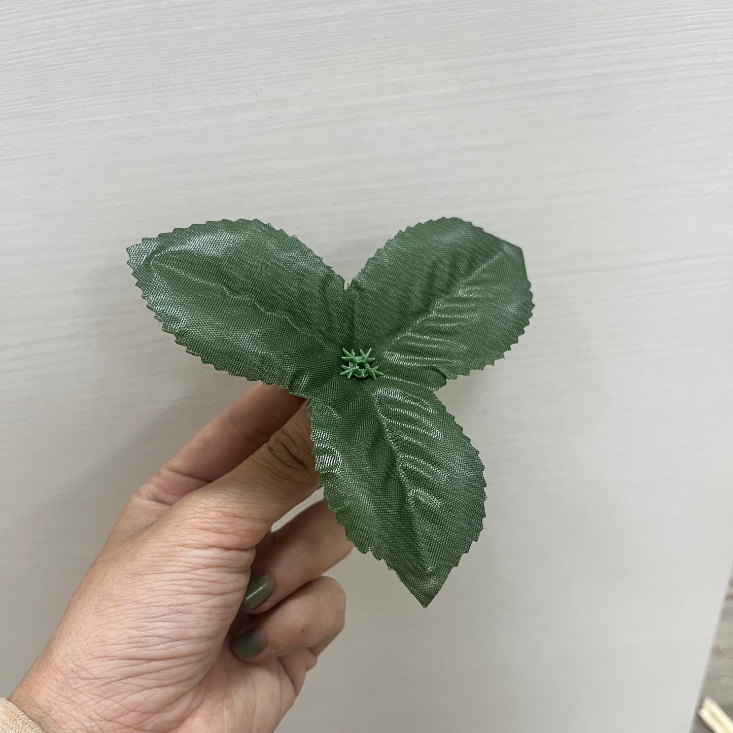 af002人造樹葉(隨機出貨) &香皂玫瑰花杆