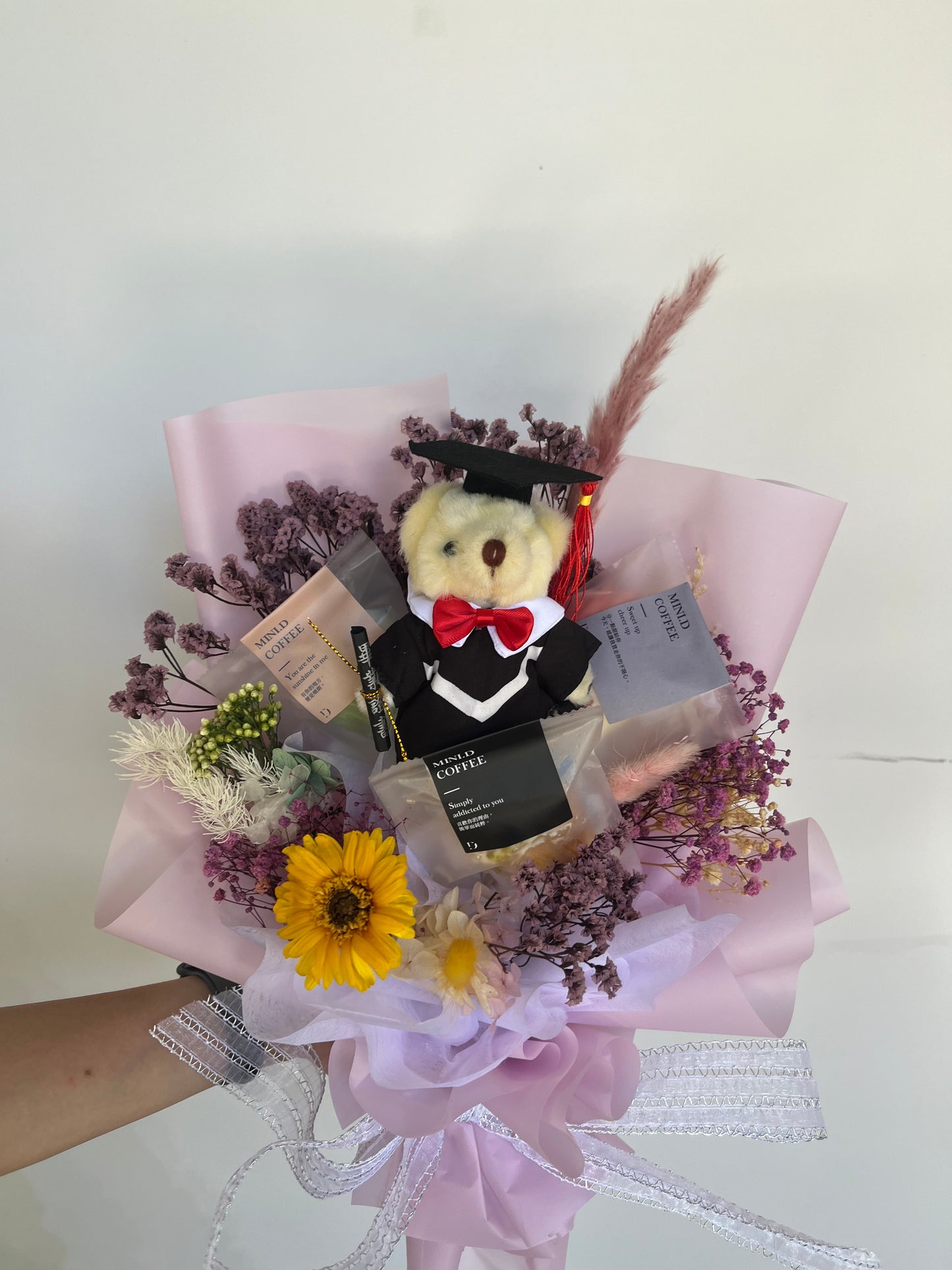 gift-B135 客訂零食紫色系花束M(零食自備) 畢業花束 零食花束 花束 紫色