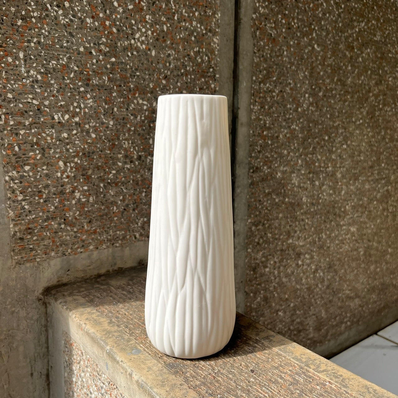 【台灣現貨/預購】CP-B柱型花瓶 瓷器 不規則樹紋 不凋花 捧花 攝影道具 室內裝飾 DIY花材 花藝 網紅拍攝