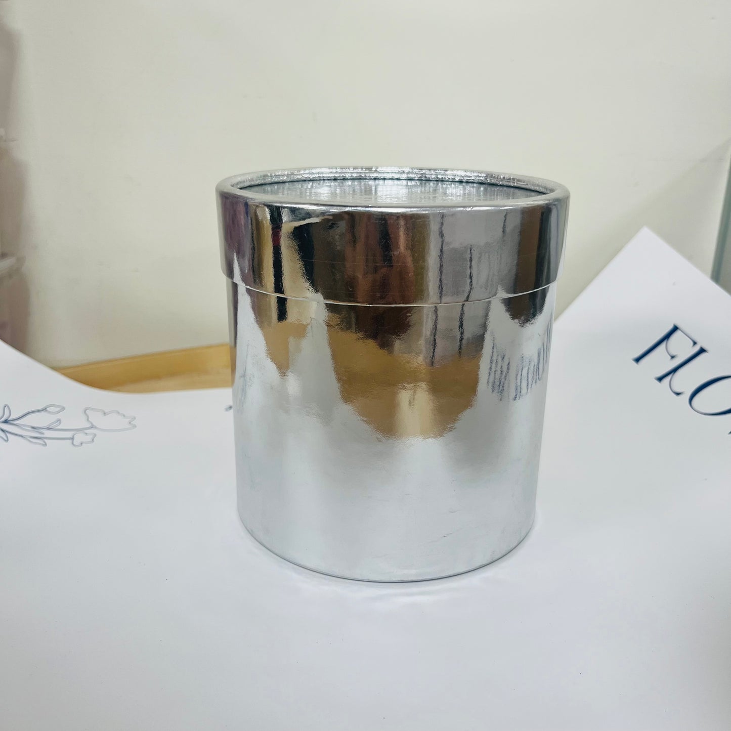 ✿ 台灣現貨 ✿ CE003 抱抱桶 紙製品 約12*12*12cm