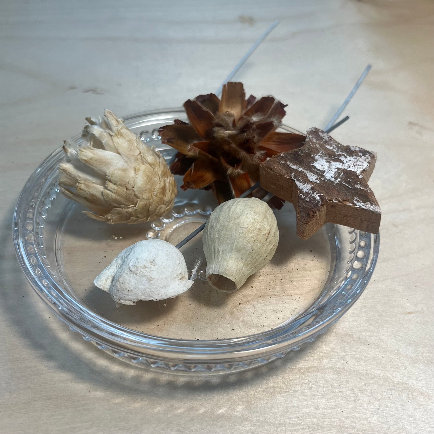 【台灣現貨】DS002綜合果實 日本果實 松果 尤加利果 桉樹果 款式齊全 聖誕花材 裝飾 材料包