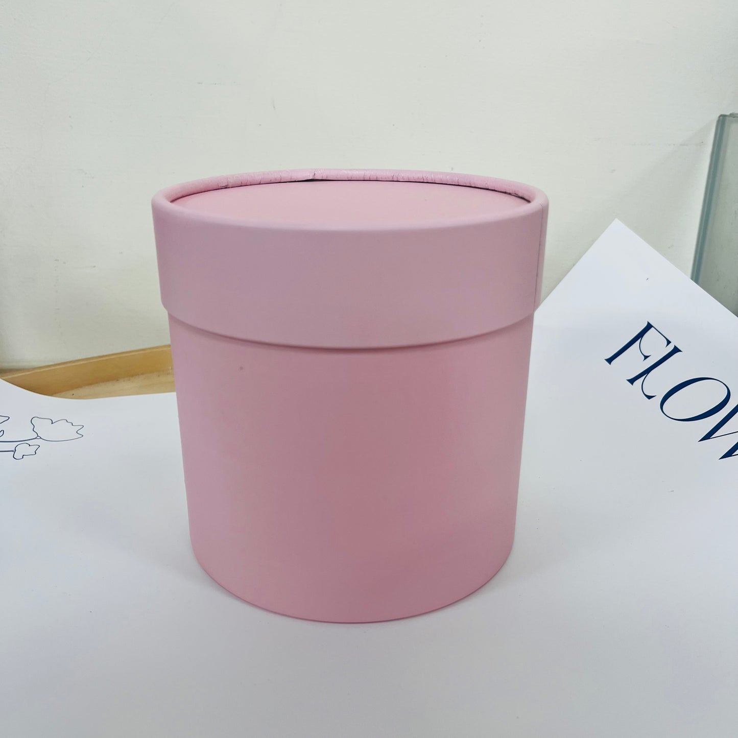 ✿ 台灣現貨 ✿ CE003 抱抱桶 紙製品 約12*12*12cm