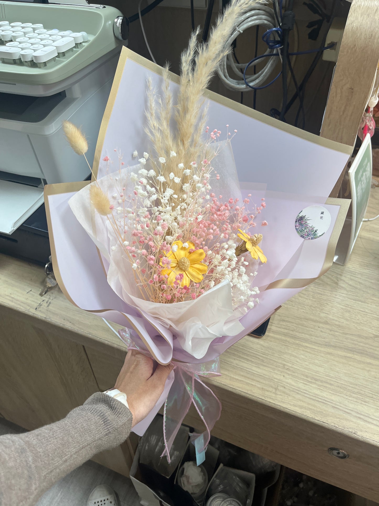 gift-b047花束s